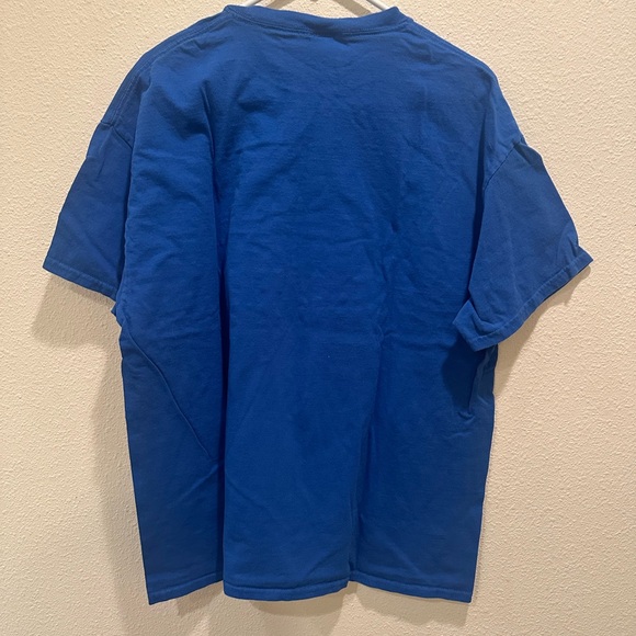 2016 Chicago Cubs Central Division Championship Vintage Graphic Tee - Picture 2 of 5